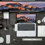 HyperDrive DUO 7-in-2 MacBook Pro Hub Silber