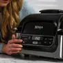 Ninja Foodi AG301EU Grill & Heiβluftfritteuse